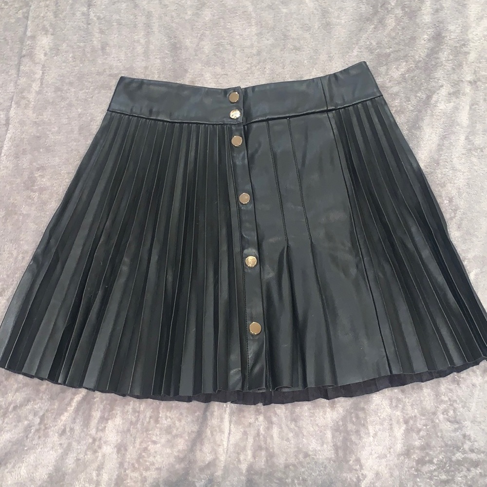 ZARA LEATHER PLEAT SKIRT